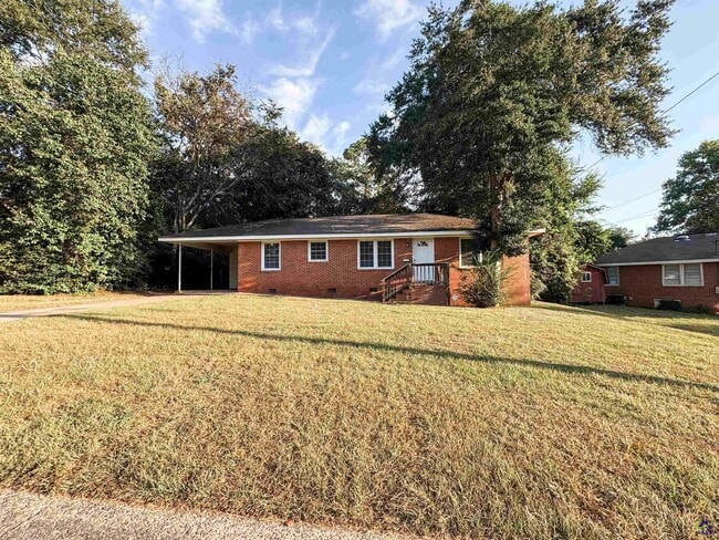 Photo - 504 Sunset Dr