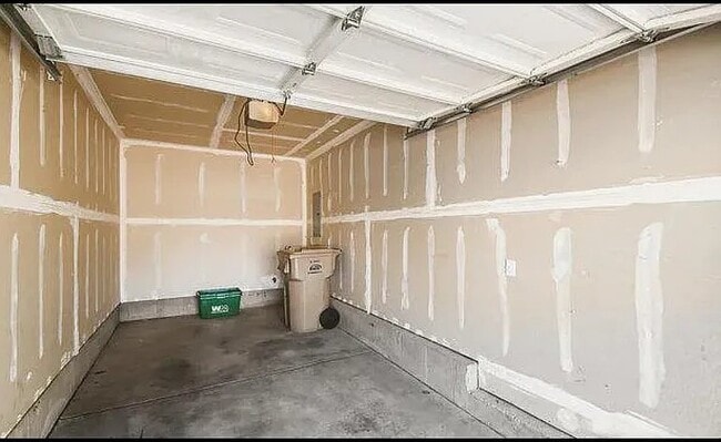 Photo - 159 Montgomery Dr
