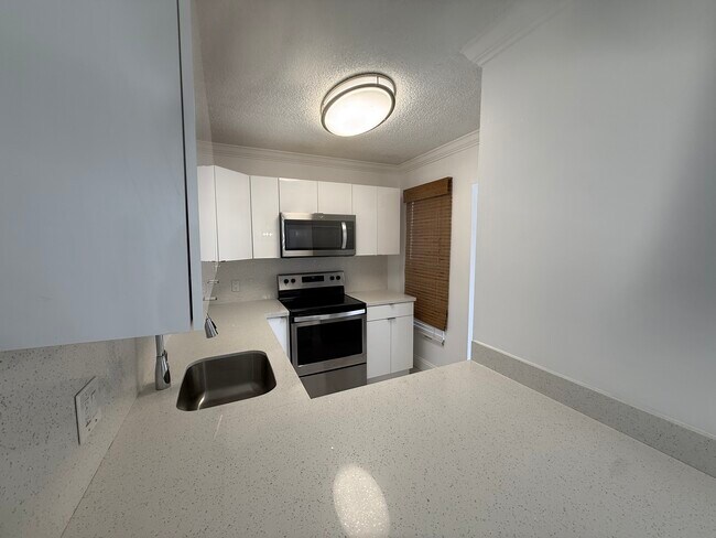 13781 SW 66th St Unit 229B