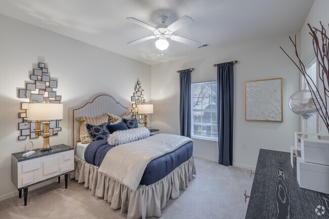 2BR, 2BA Sunroom - 1,035SF - Primary Bedroom