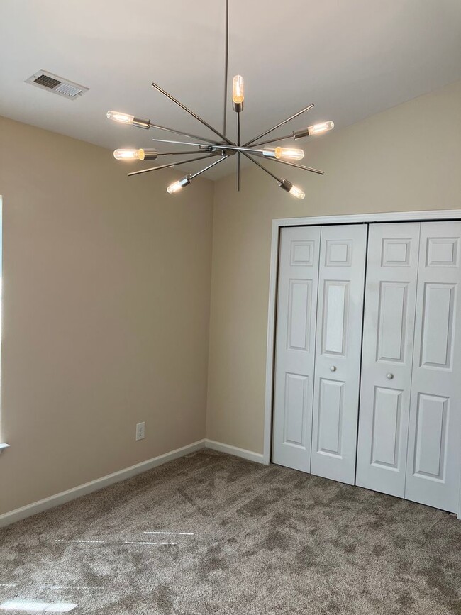 Photo - Robyns Glen townhome