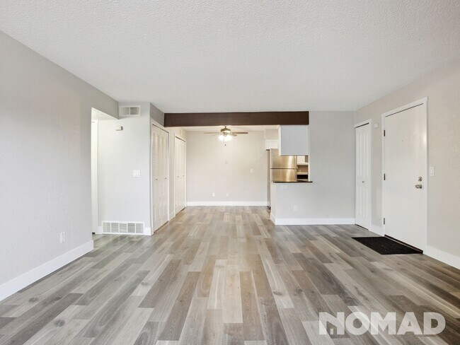 Photo - 2 Bedroom Condo with Garage