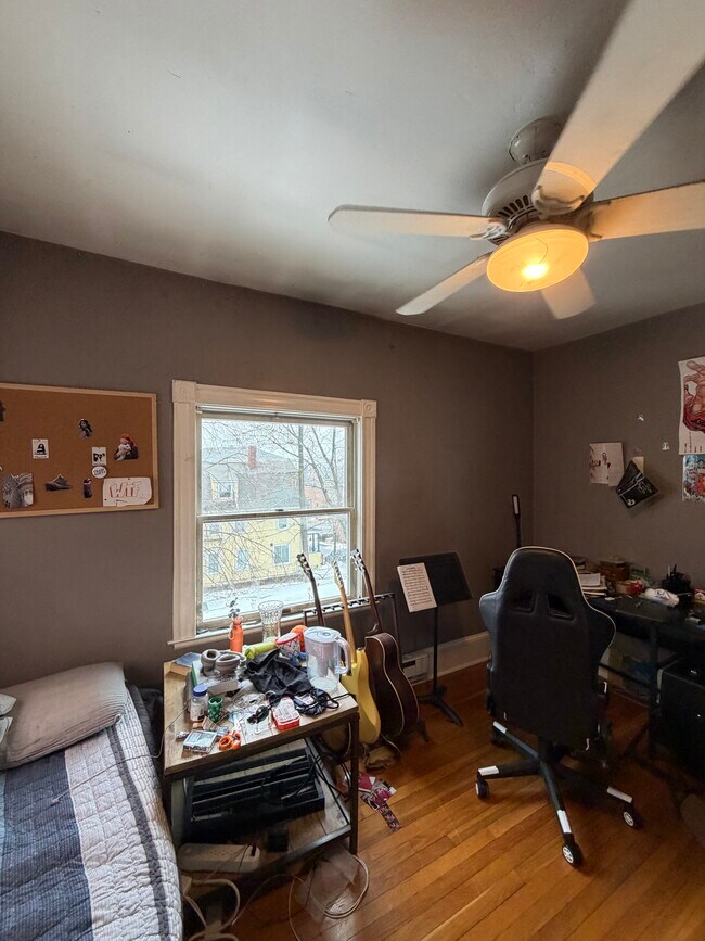 Photo - 62 Ridgemont St Unit 2