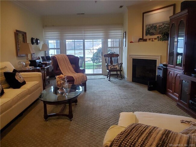 Photo - 10 Hayestown Rd Unidad 33