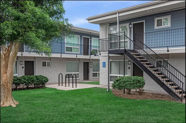 Photo - 1301 Avenue A Unidad #1301