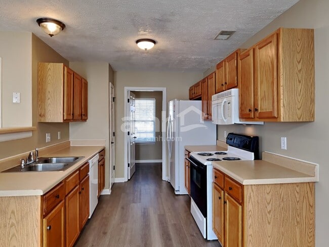 Photo - 4861 Nina Marie Ave