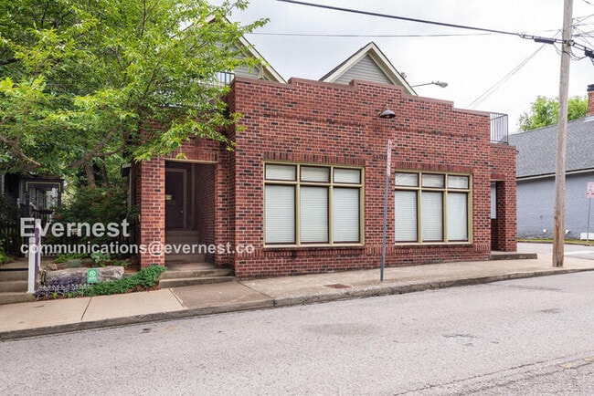Building Photo - 312 Taylor St Rental