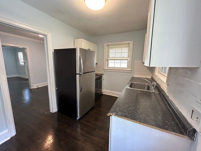 Photo - Adorable Home in Ashley Park!