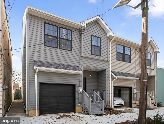 Building Photo - 508 Richey Ave