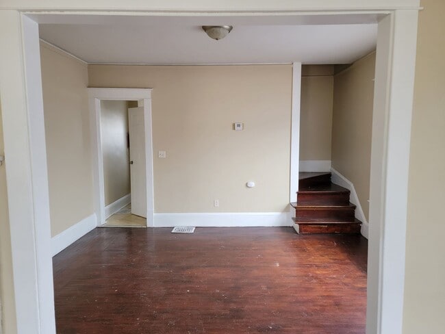 569 E Exchange St Unit 560