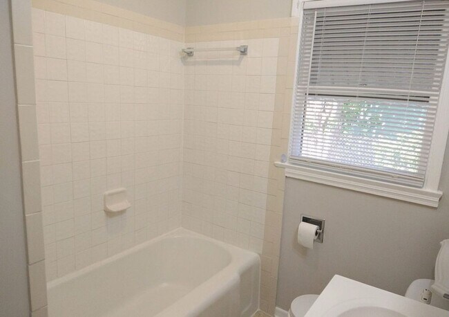 Photo - 3522 San Luis St