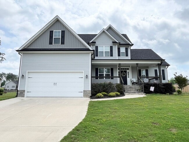 Building Photo - Private 4BR, 2.5BA Home with Modern Finishes, Back Deck and Large Yard, on a Nearly Half Acre Lot