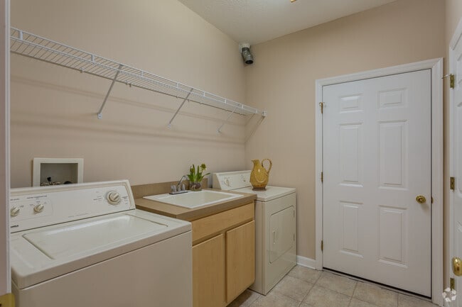 2BD 2BA 1,250 sq. ft. - Waterford Luxury Apartments & Villas