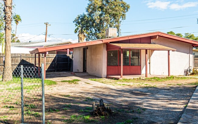 Building Photo - 2317 S Forgeus Ave