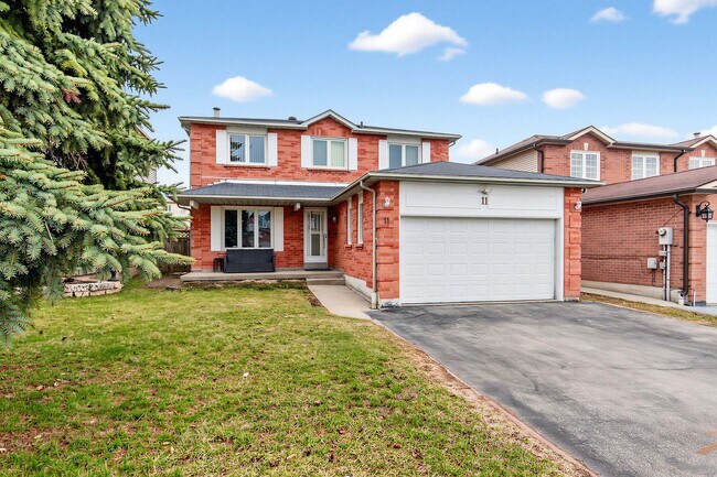 Photo - 11 Valley Centre Dr