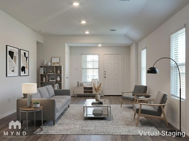 Photo - 17584 Rosewood Manor Ln