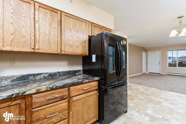 Kitchen - 501 San Juan Cir Apartments