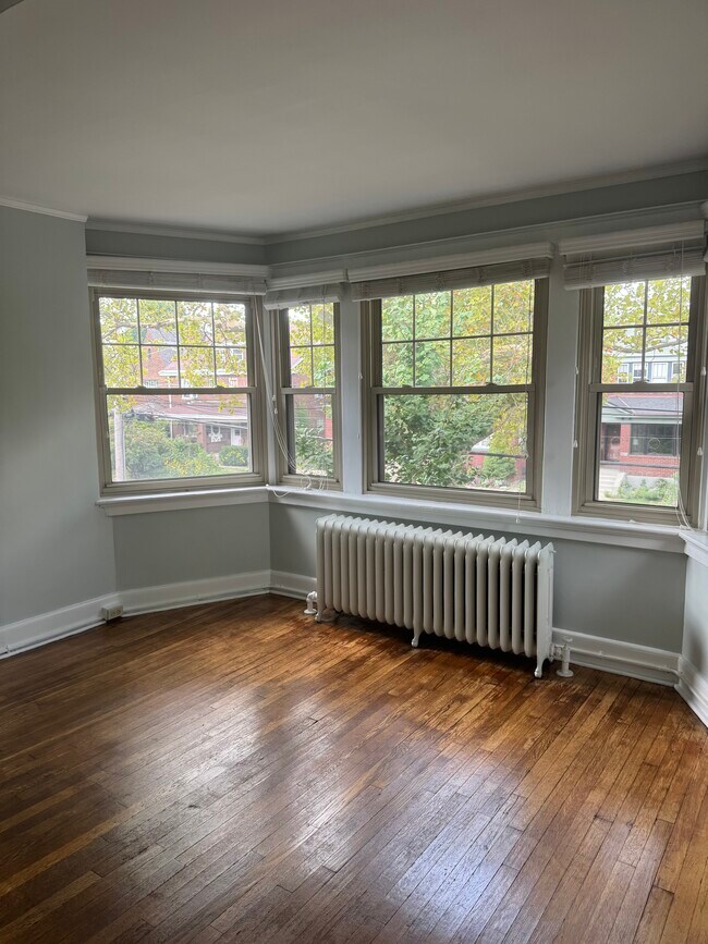 Sun room - 201 S Atlantic Ave Unit 2