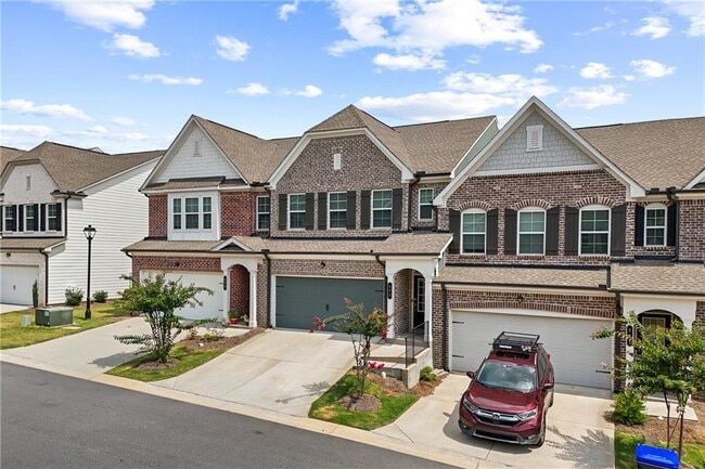 Photo - 892 Edwin Ln