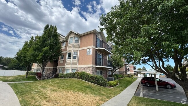 Building Photo - 1617 W Treille Ct Unit I2C Rental