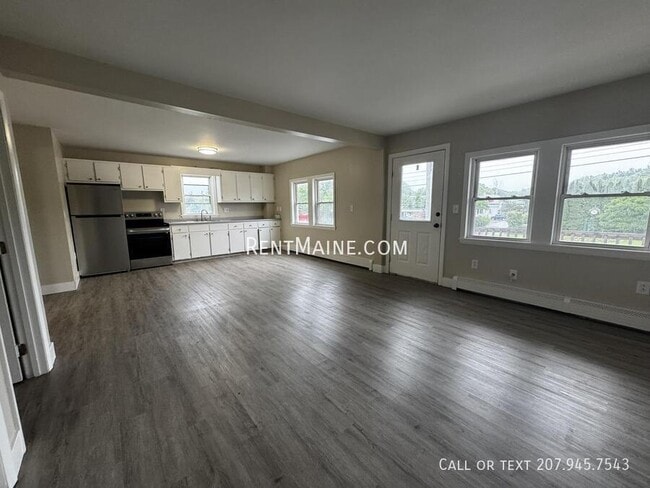Photo - 114 Riverside Dr Unit 6