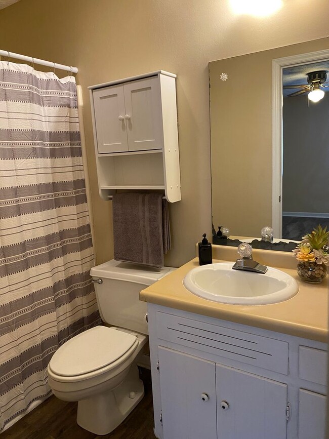 Photo - Tall10Rental Unidad Tall10Rental