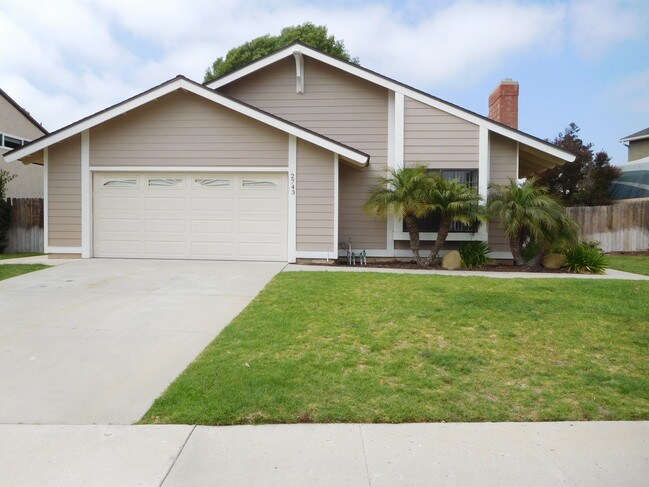 Apartments For Rent Near California State University Channel Islands Photo 2743 Shalimar St