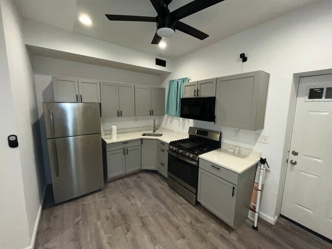 Photo - 2142 Penrose Ave