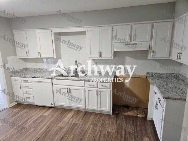 Photo - 1267 Petzold Dr