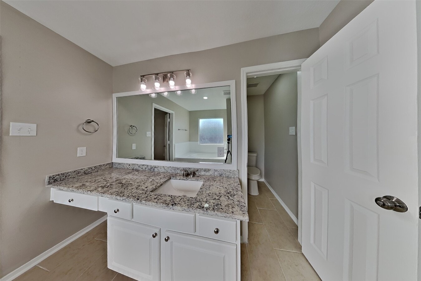 Photo - 4818 Twisting Rd