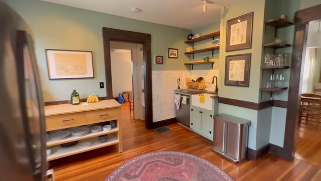 Photo - 85 Putnam Ave