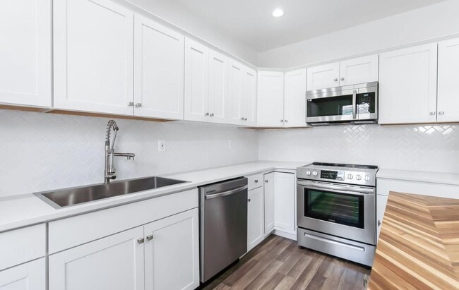 Photo - Coming Soon! 3 bedrooms 2.5 bath Home located in Lancaster Pa