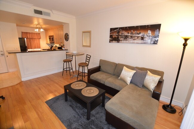 Photo - Meridian Furnished 1 Bed | 1 Bath Studio Luxury Condo with Partial Strip View