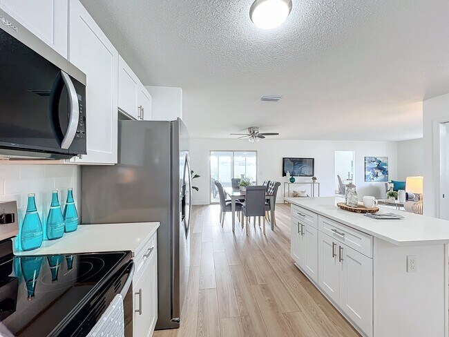 Photo - 3932 Ashwood Ln