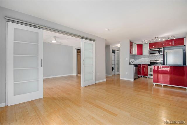 Photo - 1032 N Clarkson St Unit 205