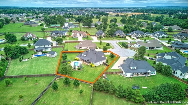 Photo - 1202 Birkshire Cir