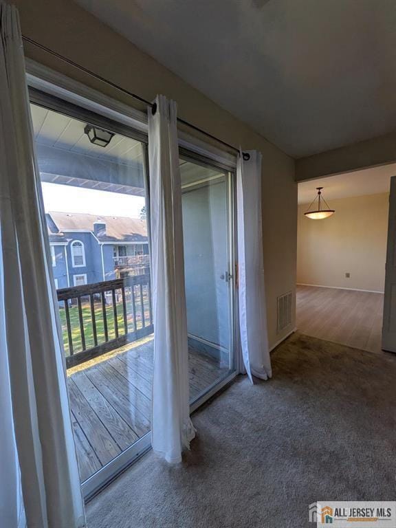 Photo - 48 Tanglewood Ct