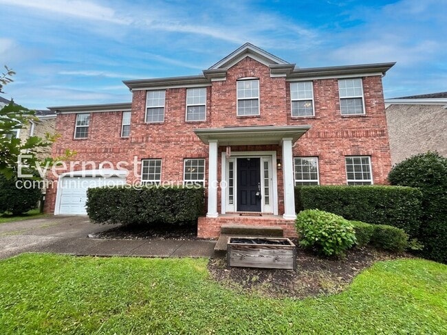 Building Photo - 4-Bed/2.5-Bath/ Home with Attached Garage and Large Yard/Available Soon!