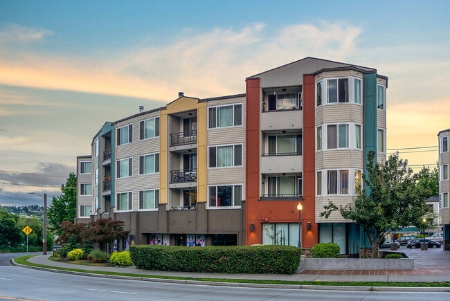 Building Photo - Wharfside Pointe