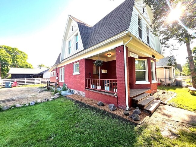 Photo - 402 S 6th St E Unidad 03-B (Lower)