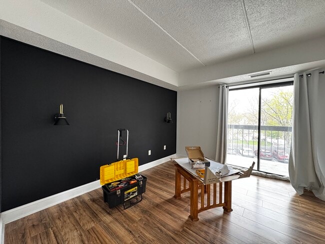 Photo - 159 Main St Unit 27C