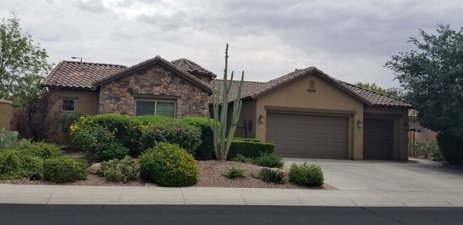 Photo - 3963 E Elmwood Pl