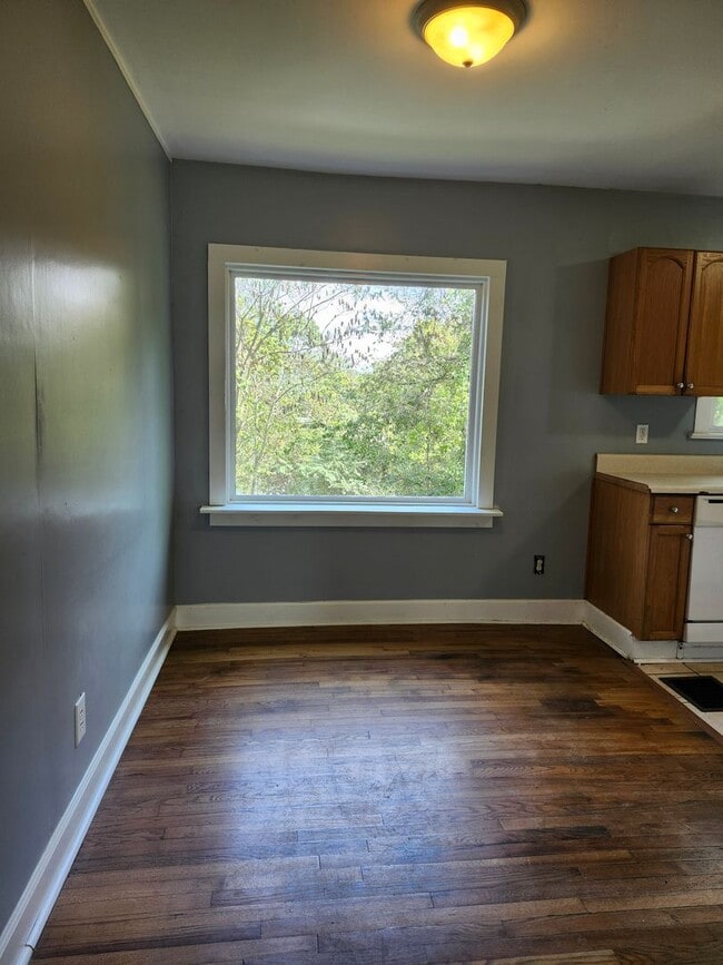 Photo - Great 3 bedroom 2 bath home in Red Bank, TN