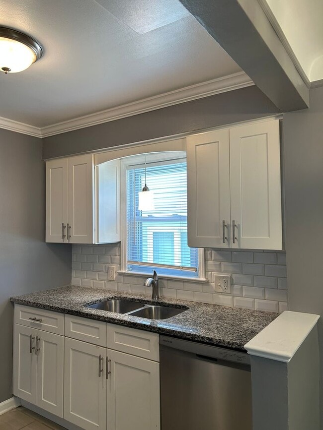Photo - Spacious 3-Bedroom, 2-Bath House in South Euclid