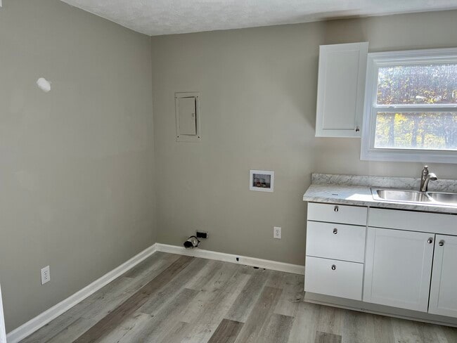 Photo - 3 Rivers Apartments Unit F