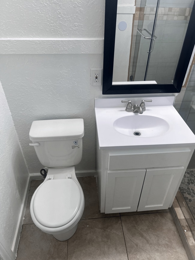 Photo - 967 N White Ave