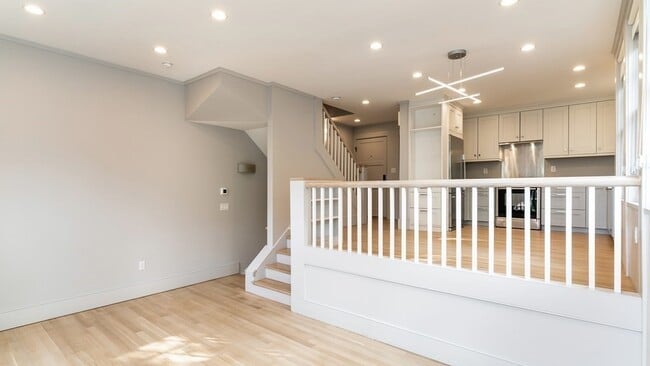 Photo - 48 Concord Ave Unidad 1