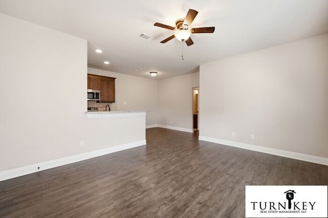 Photo - Fabulous 3BR/2BA Duplex | 9' Ceilings | Granite Kitchen | Private Fenced Yard!
