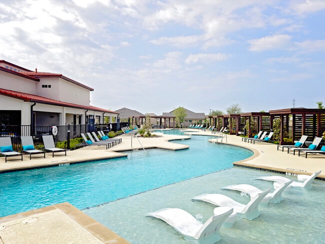 Luxury Resort Swimming Pool
