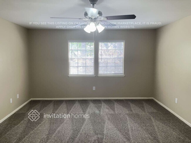 Photo - 8214 Oak Moss Dr